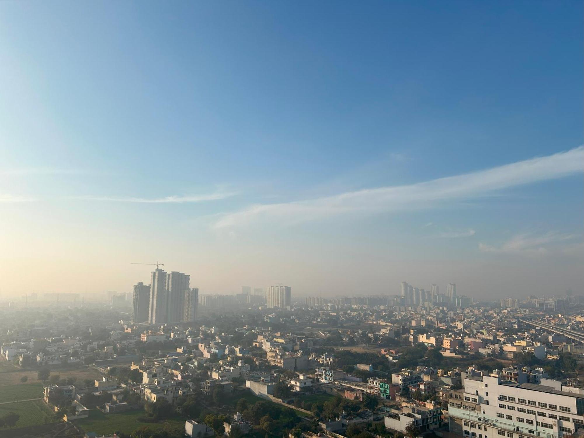 Rhythm Gurugram Hotel & Suites, Sohna Road Гургаон Екстериор снимка